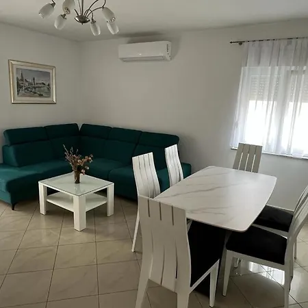 Apartment Purkovic